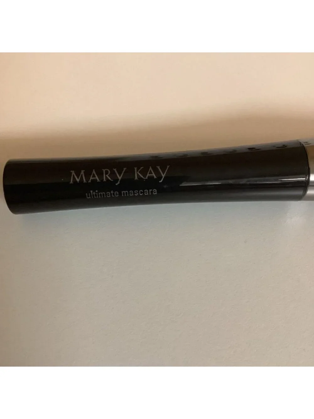 Mary Kay Ultimate Mascara .28 Oz Black/Noir BK28 Discontinued Authentic